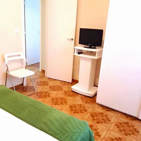 Centrico Con Garaje Apartment